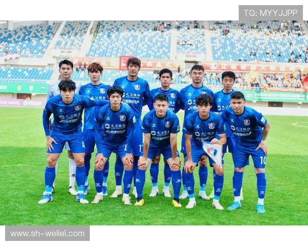 足球魅力无限:探秘世界顶级联赛背后的故事与未来发展趋势