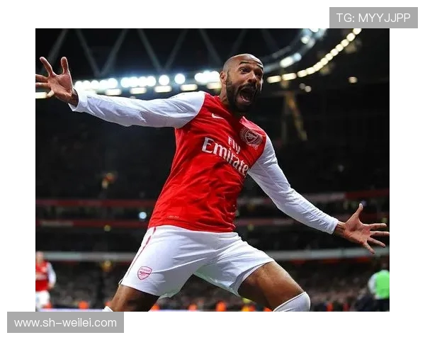 蒂埃里亨利从绿茵传奇到足球思想家的非凡成长之路 蒂埃里亨利从绿茵传奇到足球思想家的非凡成长之路