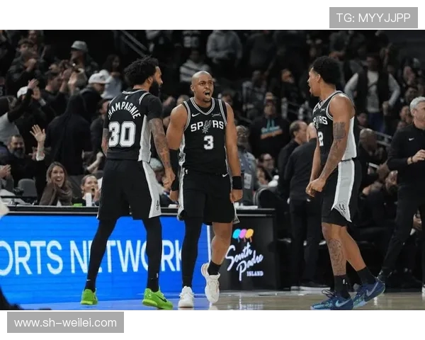 3月22日马刺对决劲敌精彩赛事回顾与分析