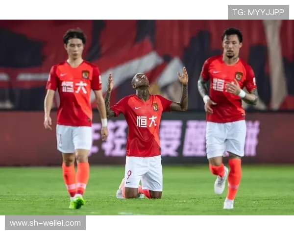 墨胜对决广州恒大揭示中超新格局球迷期待精彩对抗与战术较量