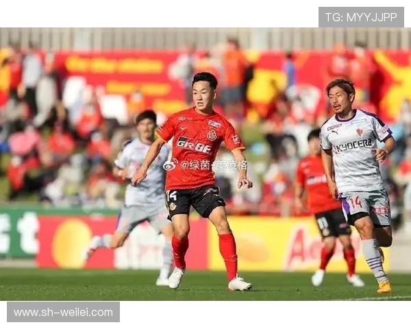 山口雷诺迎战爱媛队全力争胜展现球队实力与斗志